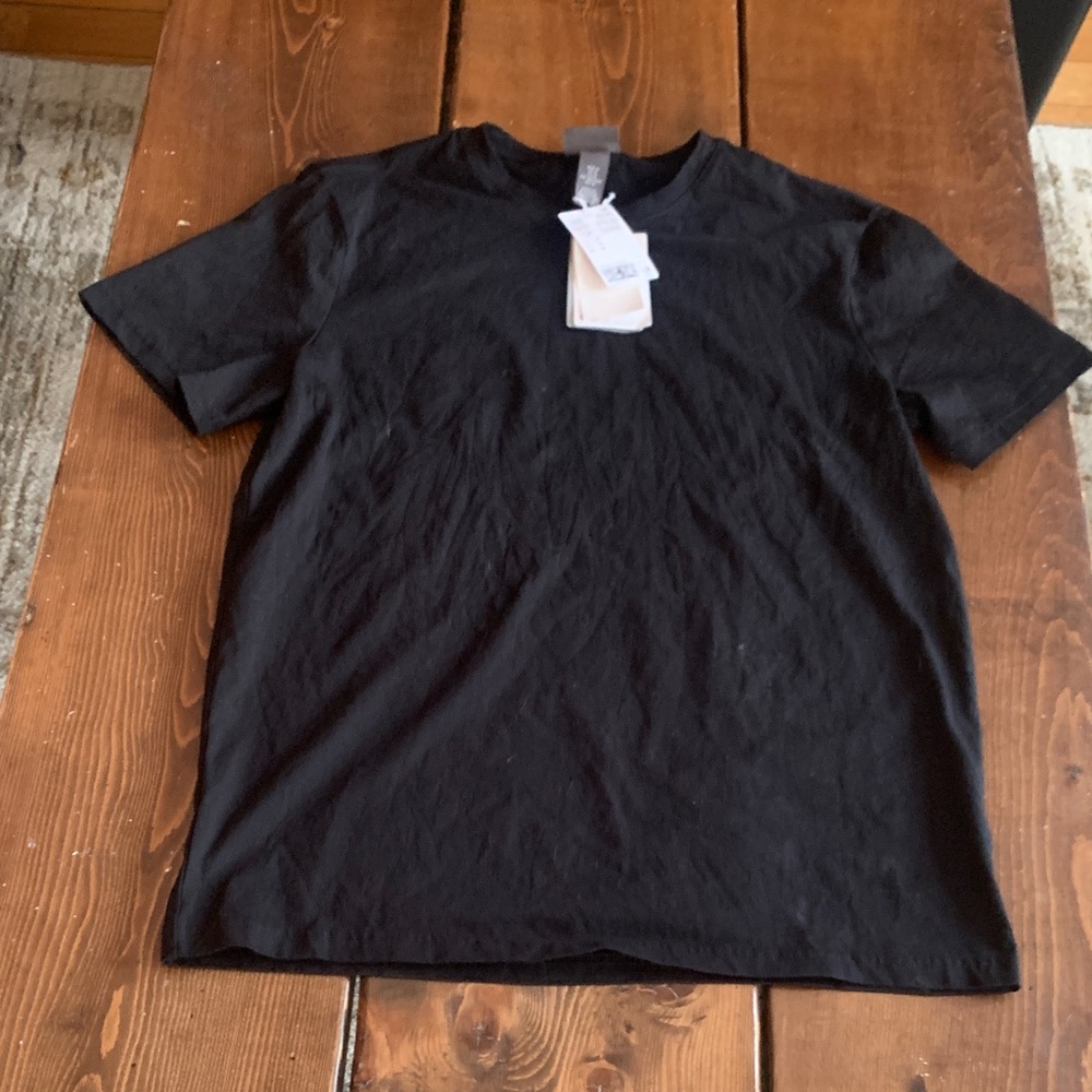 H&M Black Short Sleeve Tee